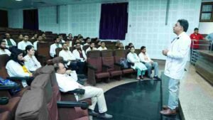 एसजीआरआर मेडिकल काॅलेज सीएमई में विशेषज्ञों ने एडवांस सेमुलेशन तकनीक