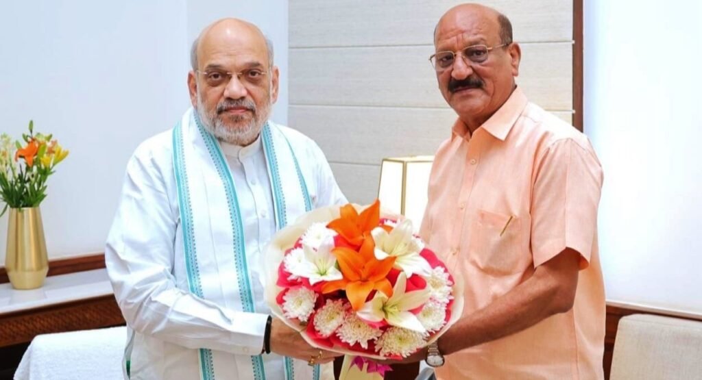 केन्द्रीय मंत्री अमित शाह से मंत्री सुबोध उनियाल ने की