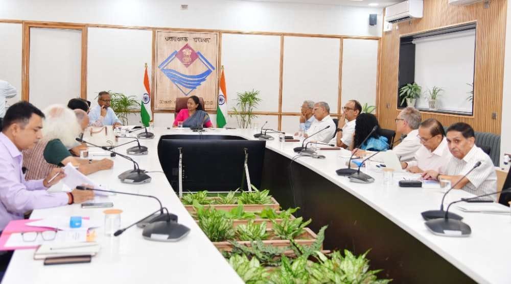 दून लाइब्रेरी एण्ड रिसर्च सेन्टर की सुविधाओं का सरकारी स्कूलों