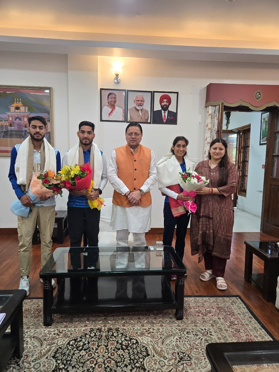पेरिस ओलंपिक में प्रतिभाग कर लौटे खिलाड़ियों अंकिता ध्यानी, परमजीत
