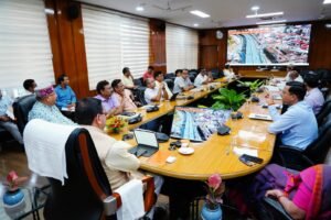 सीएम धामी ने दिए निर्देश, 30 अक्टूबर तक सडकें हो