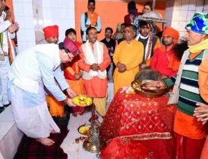 सीएम धामी ने रक्षाबंधन के अवसर पर विश्व प्रसिद्ध बग्वाल