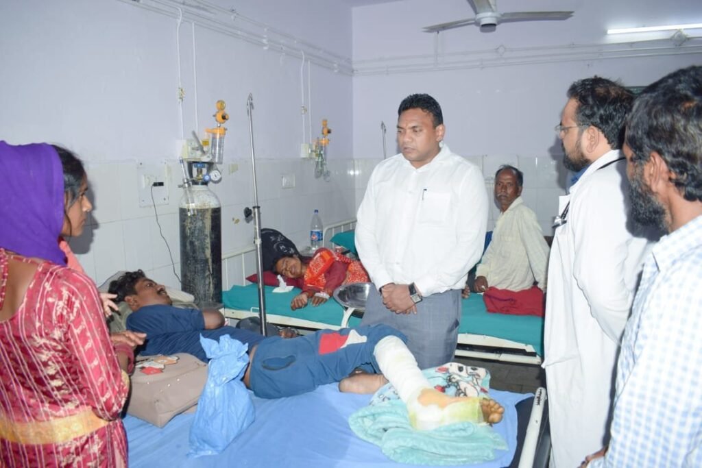 स्वास्थ्य सचिव ने किया सीएचसी अगस्त्यमुनि का औचक निरीक्षण, स्वास्थ्य