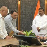 समाधान दिवस में डीएम ने सुनीं 194 जन शिकायतें, समयबद्ध निस्तारण के सख्त निर्देश – HNM