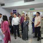 निदेशक चिकित्सा शिक्षा डॉ. आशुतोष सायना ने दून मेडिकल कॉलेज चिकित्सालय का किया सघन निरीक्षण, व्यवस्थाओं में लापरवाही पर दिए कड़े निर्देश – HNM