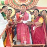 मुख्यमंत्री धामी की बड़ी घोषणा: अब 60 वर्ष की आयु से महिलाओं को रोडवेज बसों में मिलेगा मुफ्त सफर – HNM