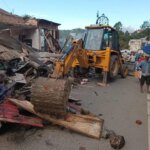 मसूरी के रॉक स्टोन पर चला एमडीडीए का बुलडोजर, अपर माल रोड पर अनाधिकृत निर्माण ध्वस्त – HNM